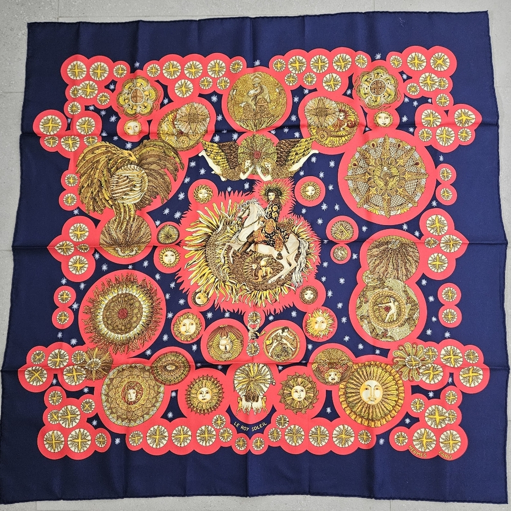 HERMES gorgeous silk scarf blue/red 90X90cm authentic - Picture 2 of 9